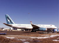 Tupolev 204 (c) Lars Wahlstrom